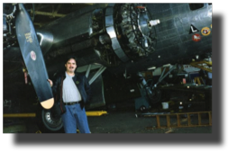 Guillermo Rojas Bazan and  the ultimate  inspiration: in the hangar with Yankee Lady in 1999.